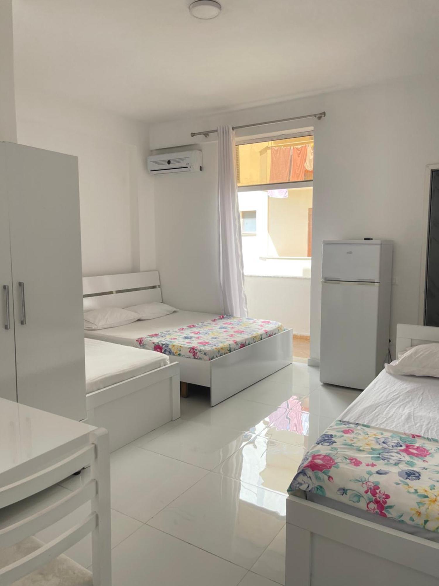 Rai Rooms Durres Exterior photo